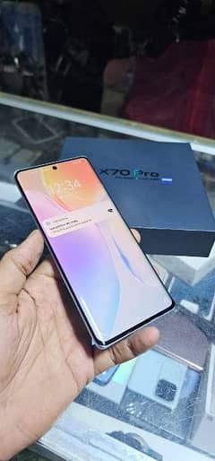 vivo x70 pro 12/256 GB 03240537819 My WhatsApp number