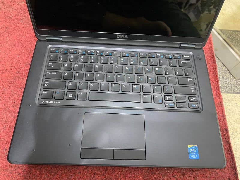 Dell Latitude E5450 (core 1.5 5th gen) Tuch & Type Led Display 7