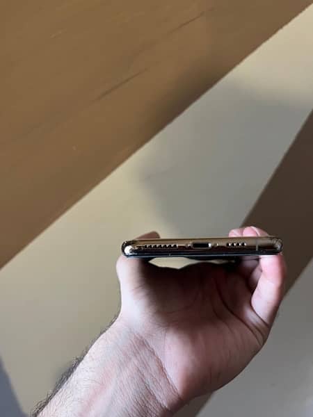 iphone Xs Max Pta approved 4