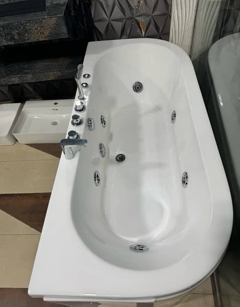 BATH TUB/JACUZZI/BATHTUB/ACRYLIC BATHTUB/VANITY/COMMODE/LED MIRROR/ 2