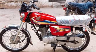 Honda 125 CG argent for sale 2019 Call my WhatsApp number 03244025806