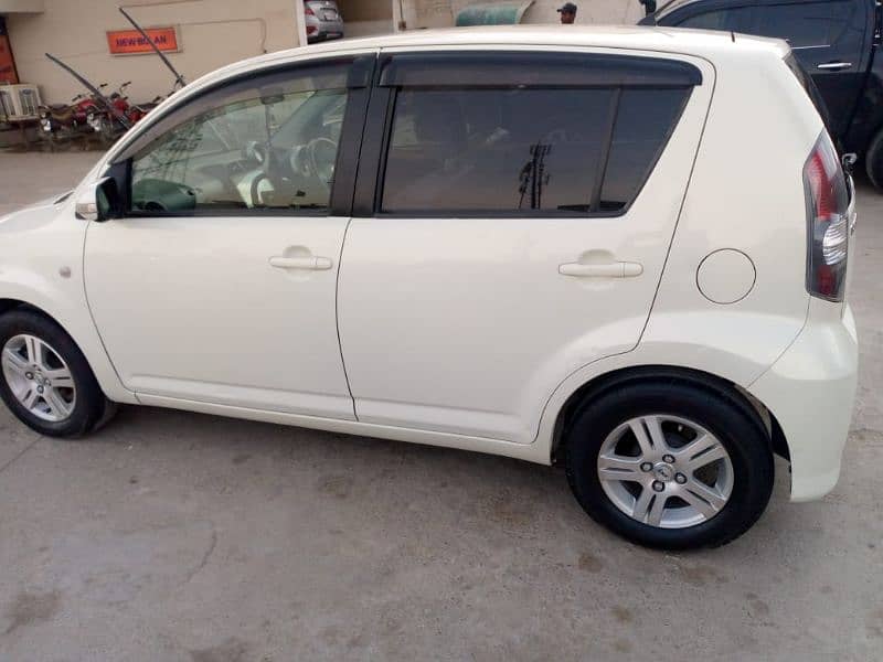 Toyota Passo 1300 c. c RS 2