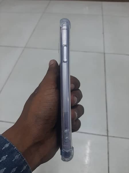 iphone 11 64gb 1