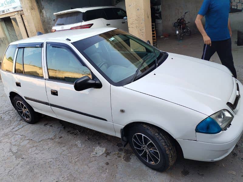 Suzuki Cultus VXL 2011 4