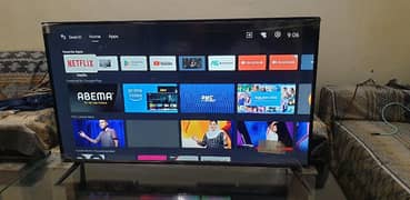 haier 42 inches android led 10/10 condition with remote table stand