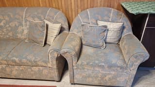 5 seater sofa set in good condition