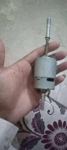 DC motor 3