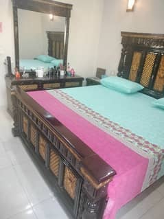 Complete bed set chinioti style without mattress