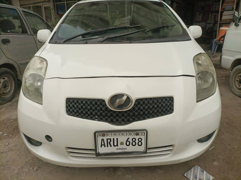 Toyota Vitz 2005 3