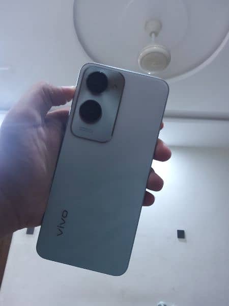 vivo y18 for sale 3