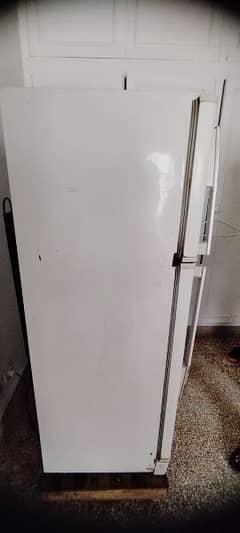 Dawlance Medium Size Fridge