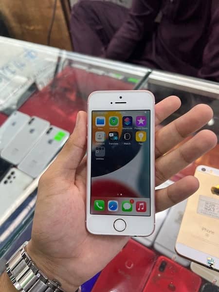 iphone SE 16,32,64gb non pta 1