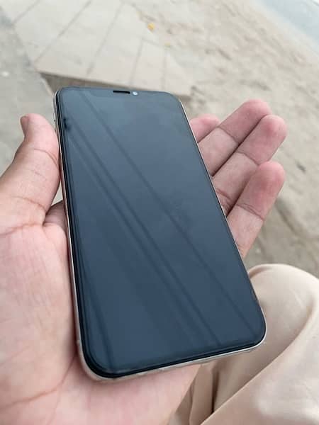 Iphone X 64GB Non Pta 3