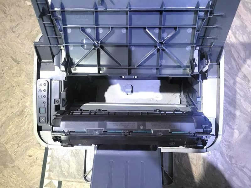 HP Laserjet p1505 3