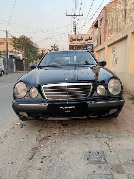 Mercedes E Class 1999 12