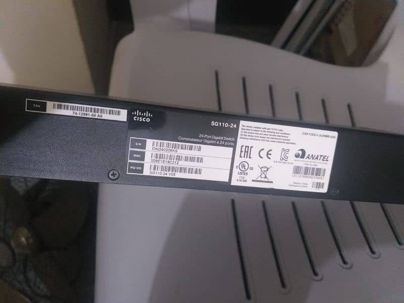 Cisco 24 Port Switch 1