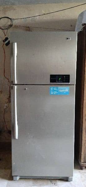 LG REFRIGERATOR FOR SELL 0