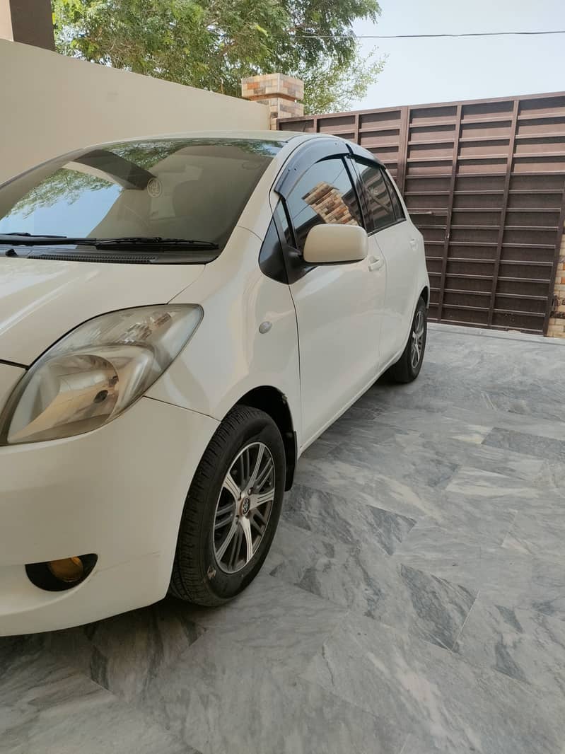 Toyota Vitz 2007 7