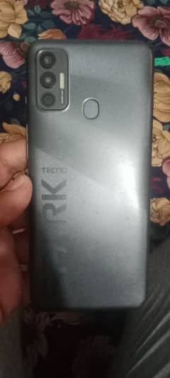 Tecno spark7 2/32