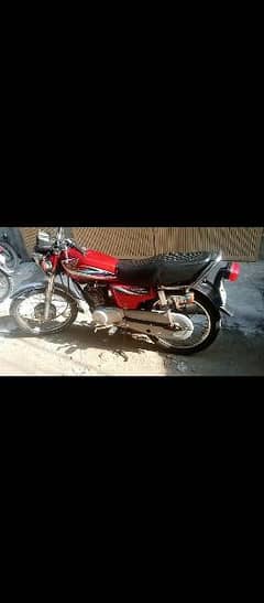 honda 125 2014 red