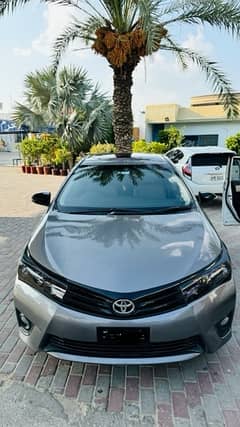 Toyota Corolla Altis Grande 2015