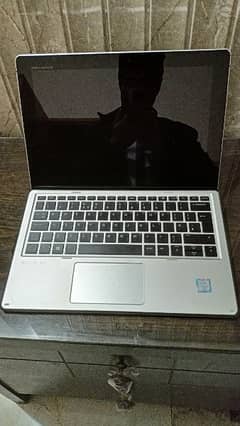 HP Elite X2 1012 G1 Tablet with stylus 0