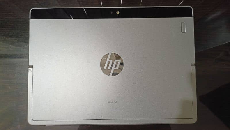 HP Elite X2 1012 G1 Tablet with stylus 1