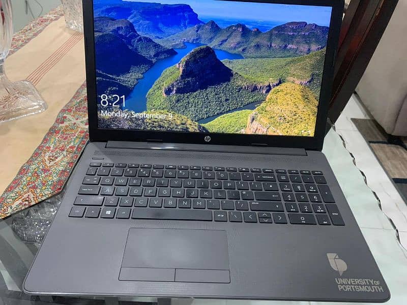 HP laptop/ 8th Generation/ 256 GB SSD 6