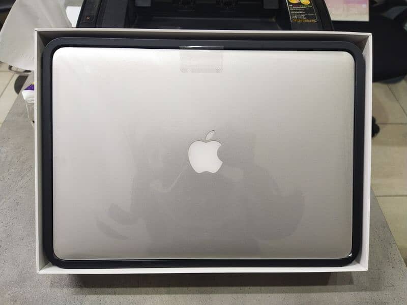 MacBook Air 2013, 128Gb 1