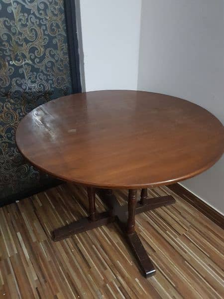 Dining table with chairs. Pure sheesham wood 1