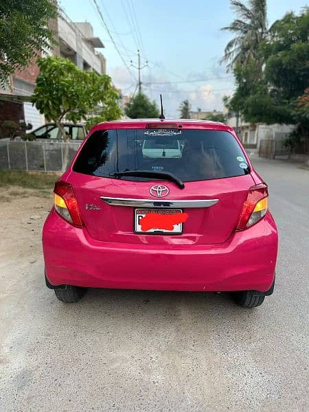 Toyota Vitz 2012/2014 7