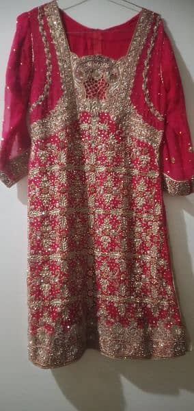 1 time used only . barat bridal lehnga. new condition. 10