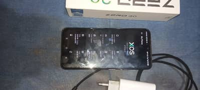 Infinix zero 20.8+3Ram 256Gp