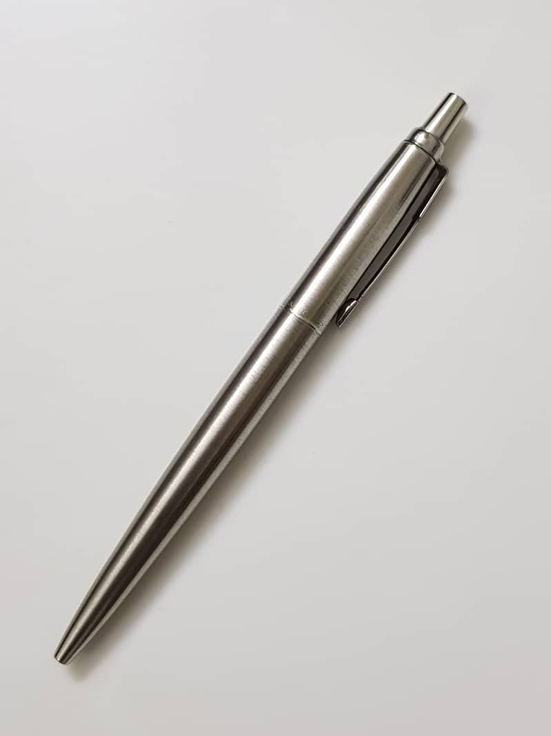 Pen and Pens (Parker / Sheaffer) 4