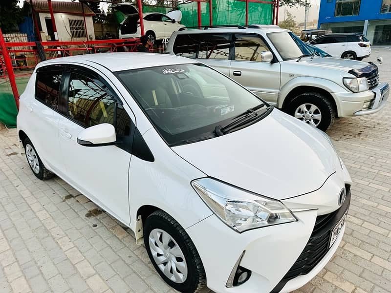 Toyota Vitz 2018 7