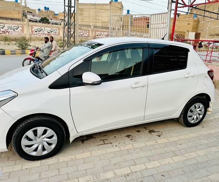 Toyota Vitz 2018 8