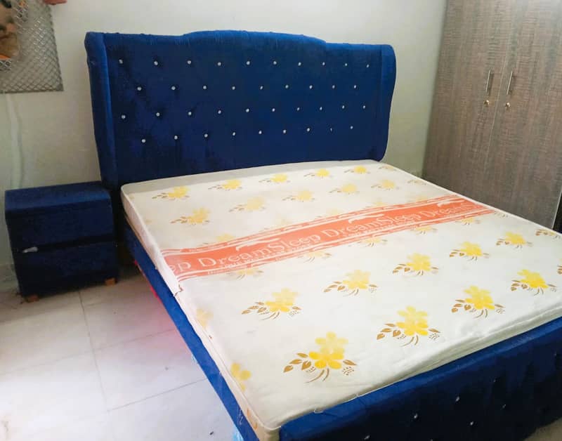 Bed set king size with mattres 5