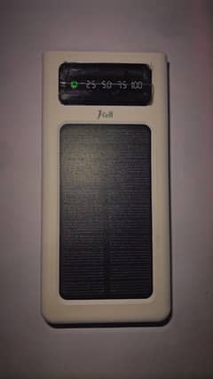 j-ceii fast charging power bank