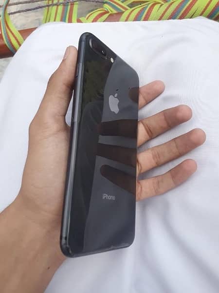 iPhone 8 plus 2