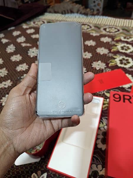 OnePlus 9RT special edition just box open 9