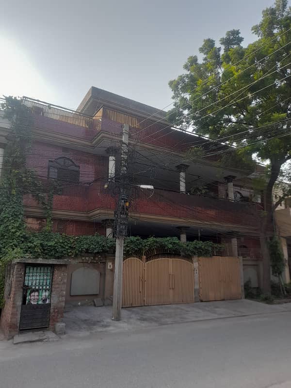 11 marla double story house for sale 50 foot front ka sath 2