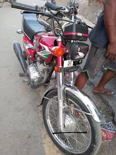 Honda 125 2023 model.