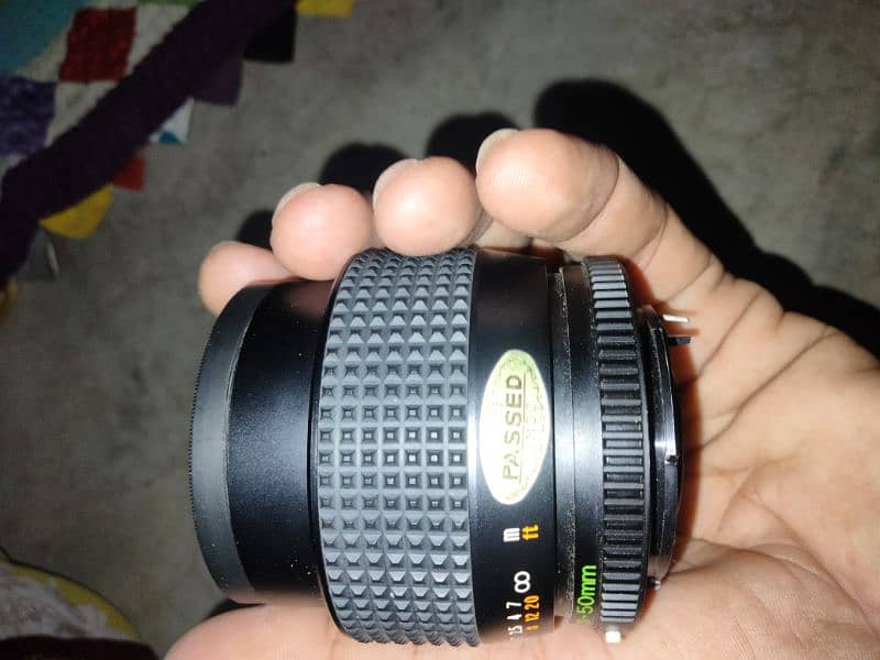 sony camera lens condition good he pice 35000 2