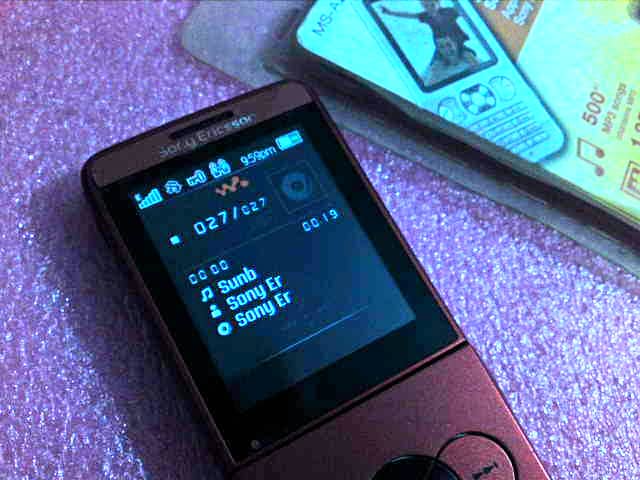 Sony Ericsson W350i 4