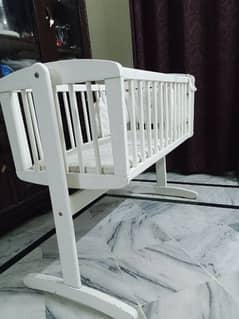 baby Cot and swinging Crib