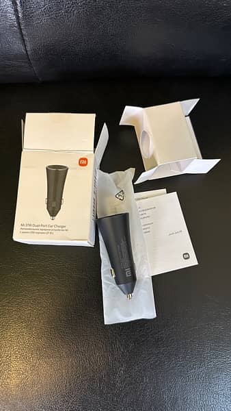 brand new MI 35W dual port car charger 0