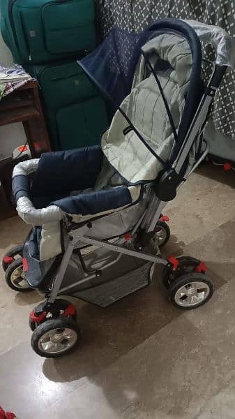 Pram for Baby 10/10 Condition 2