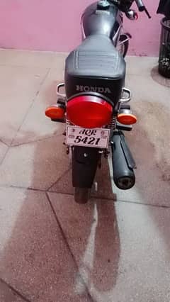 Honda 125 black