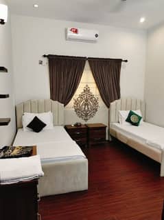 room available for. S/148 4the B St  KH-e- Shaber shahed DHA phase 7