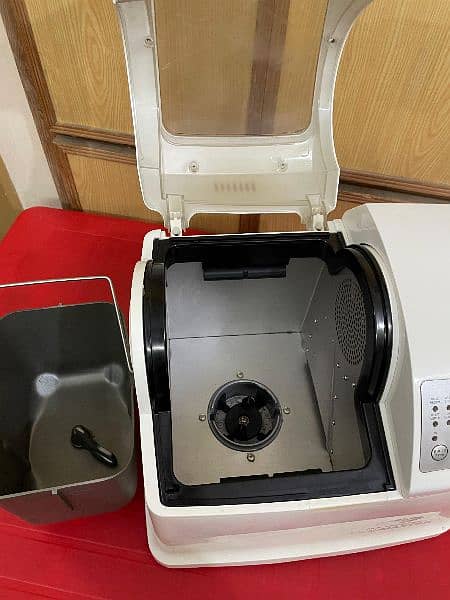 Breville Electric Automatic Breadmaker / Dough / Atta Maker, Imported 3